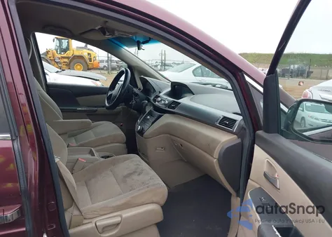 2011 Honda Odyssey Ex z USA, uszkodzony, nr VIN 5FNRL5H46BB095817